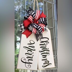 Handmade Holiday Door Hanger – Rustic Pinewood Tags with Bow (Outdoor Safe)